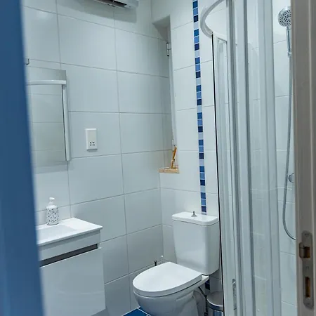 Traditional Maltese Styled 2br With Large Maltese Balcony & Internal Yard - Located In The Heart Of - Maltese Capital Apartment