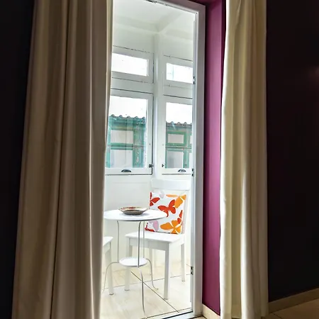 Traditional Maltese Styled 2br With Large Maltese Balcony & Internal Yard - Located In The Heart Of - Maltese Capital Valletta